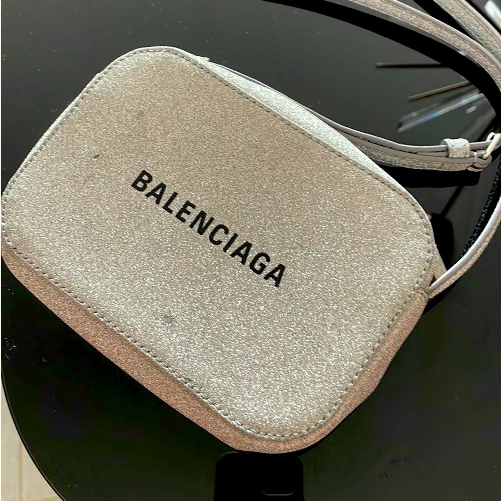 Balenciaga Everyday Camera Bag Glitter Leather XS Metallic used 2 times only. - Picture 1 of 4